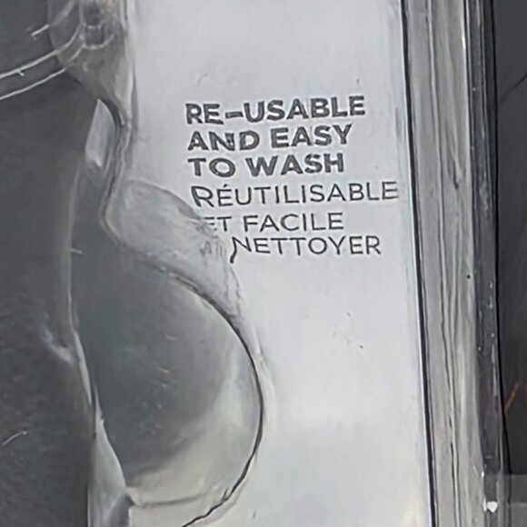 Revlon Oil Absorbing Roller - Oil Control on the Go - Picture 4 of 13